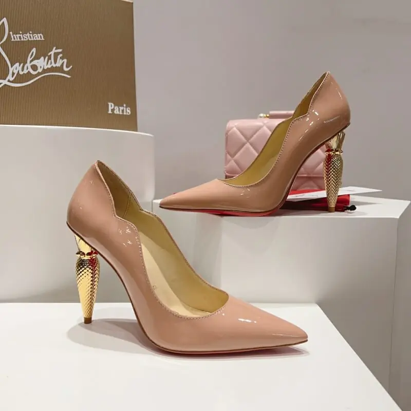 christian louboutin high-heeled chaussures pour femme s_1140ab74